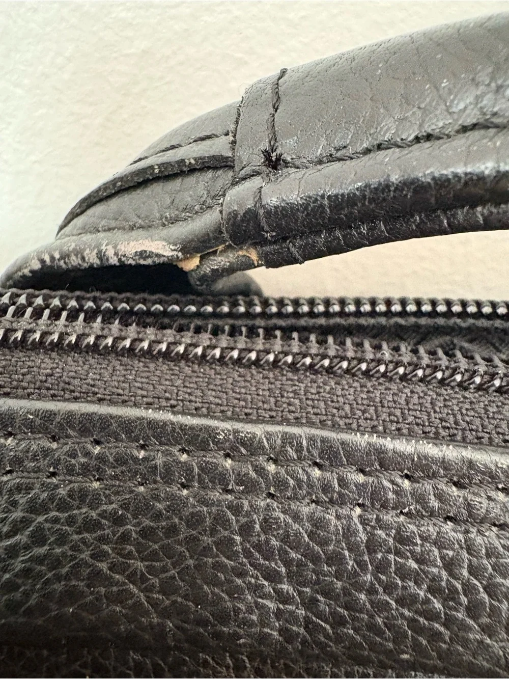 McKlein USA Black Pebble Leather Laptop Bag #10T-0589054 Numerous Compartments